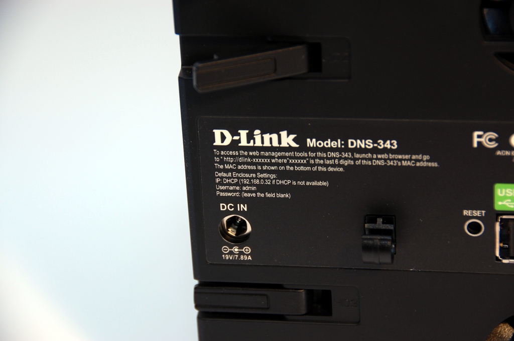 D-Link DNS-343